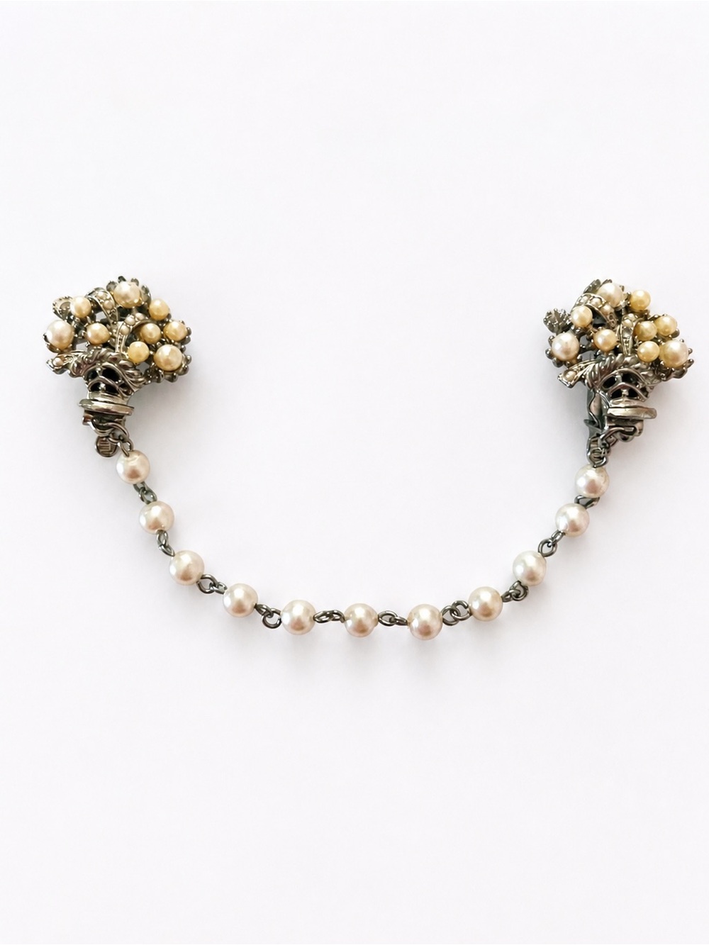 Vintage Pearl Sweater Clip w/Floral Rhinestone Ends –Elegant Retro Cardigan Clip